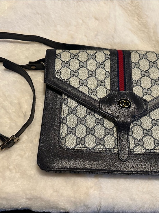Gucci Handbags - Vintage Gucci Navy & Beige GG Canvas Crossbody Red-Navy Web Stripe